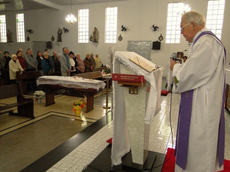 Enterro Padre Henrique_51
